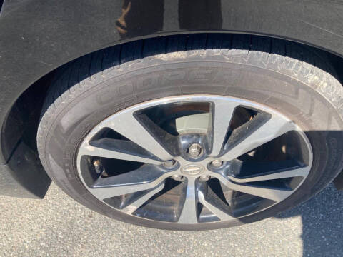 2018 Nissan Maxima Platinum