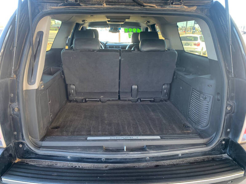 2009 GMC Yukon XL Denali