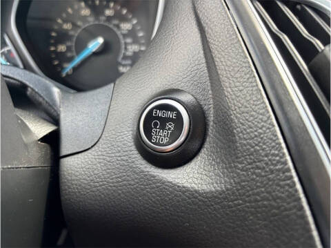 2016 Ford Focus Titanium