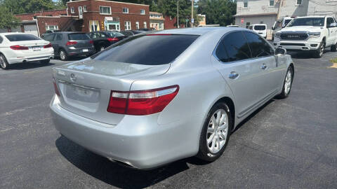 2007 Lexus LS 460