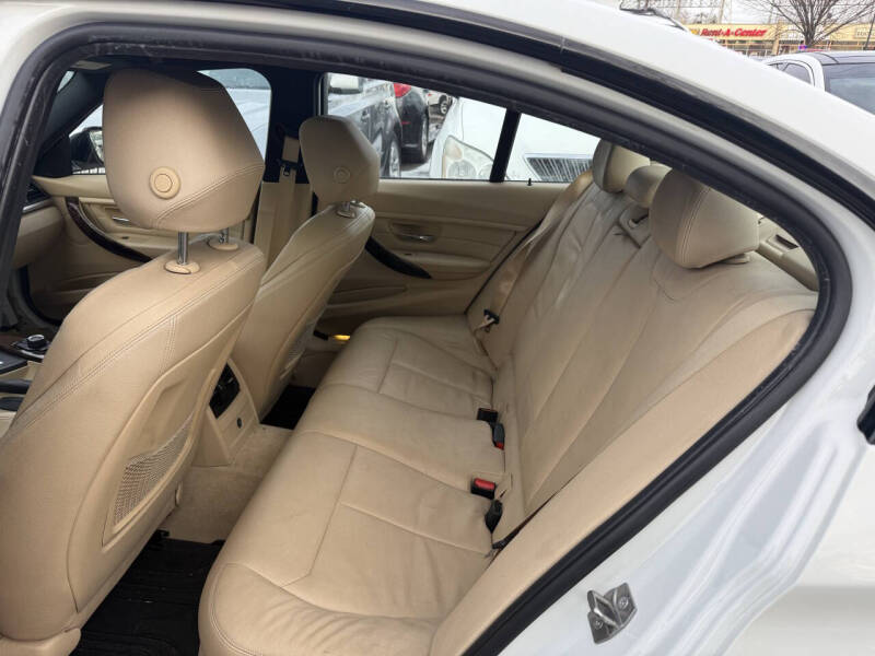 2013 BMW 3 Series 328i