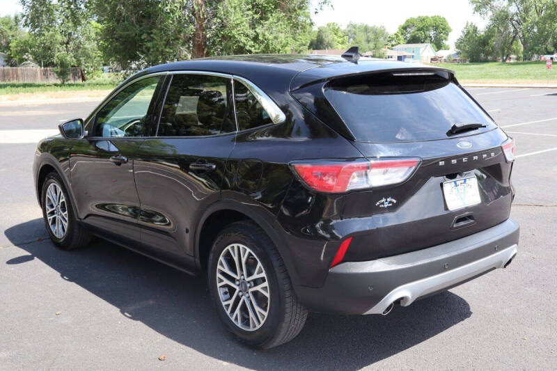 2022 Ford Escape SEL