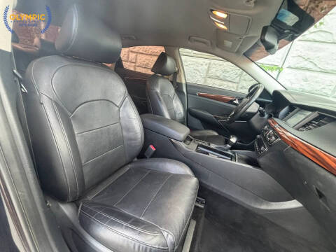 2018 Kia Cadenza Premium