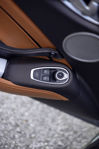 2023 Aston Martin Vantage