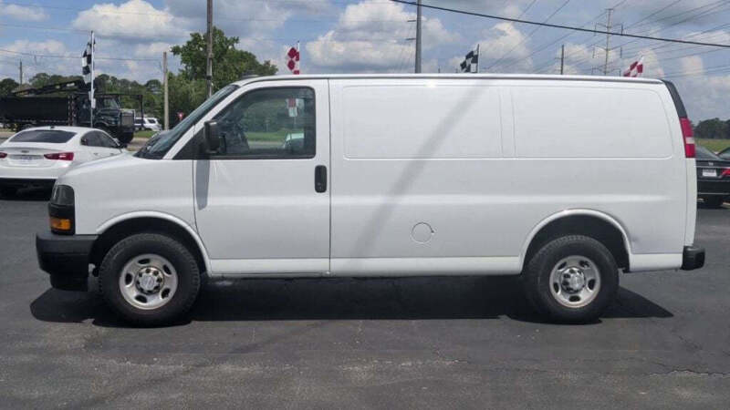 2018 Chevrolet Express 2500
