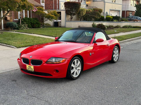 2004 BMW Z4 for sale at Reis Motors LLC in Lawrence NY