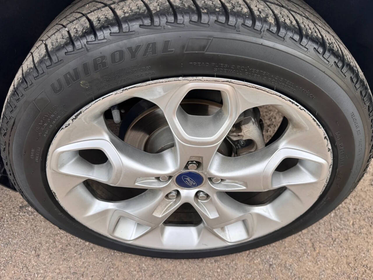 Off white 2015 Ford Escape Titanium Titanium 4dr SUV 11