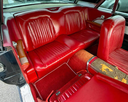 1961 Ford Thunderbird