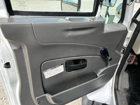 2013 International 7300 Digger Derrick Truck