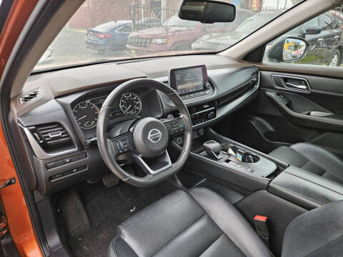 2021 Nissan Rogue SL