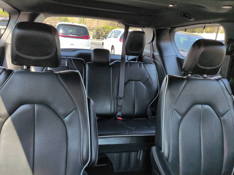 2025 Chrysler Pacifica Limited