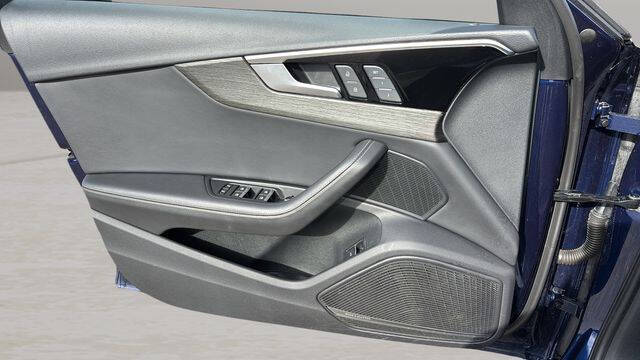 2024 Audi A4 quattro S line Prem Plus 45 TFSI