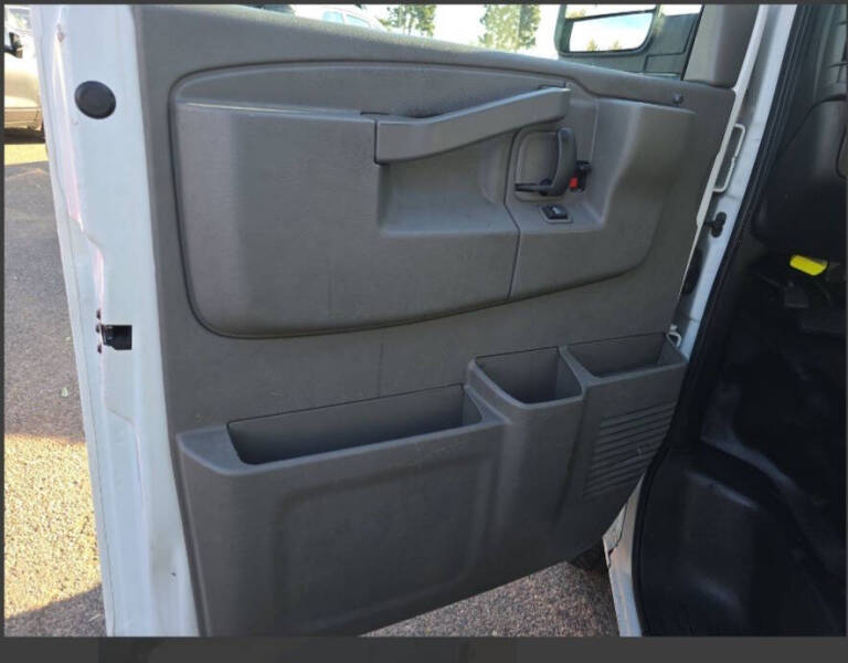 2017 Chevrolet Express 2500