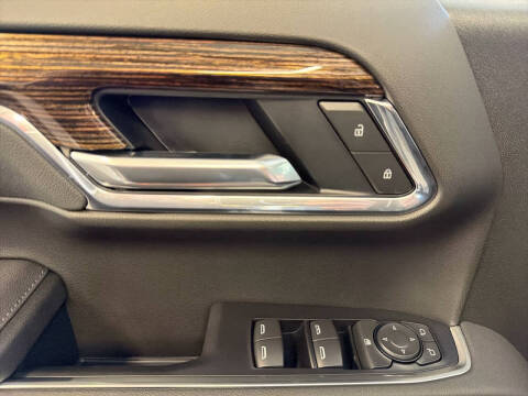 2026 GMC Sierra 1500 Elevation Standard