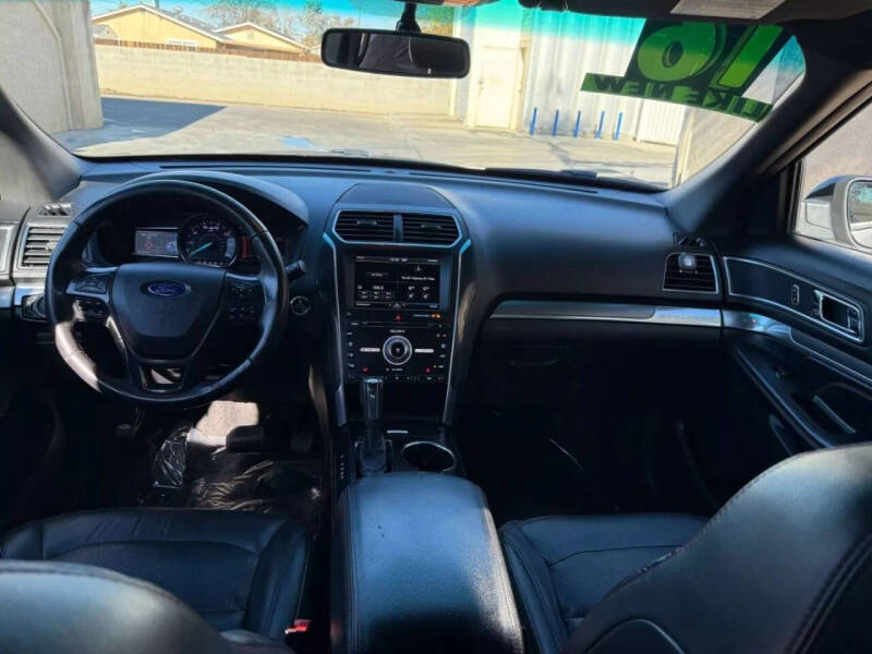 2016 Ford Explorer Sport