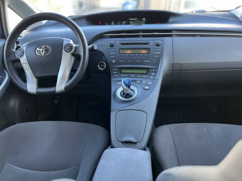 2011 Toyota Prius Three