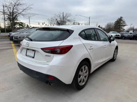 2015 Mazda MAZDA3 i Sport