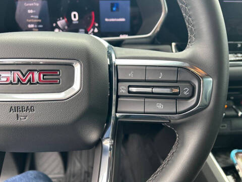 2025 GMC Canyon Elevation