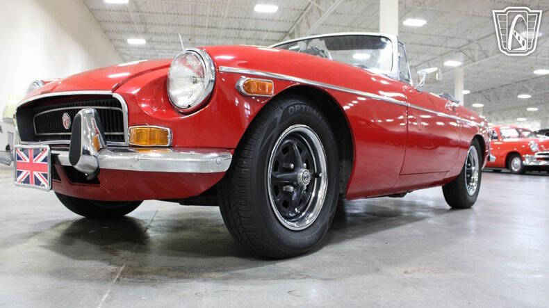 1972 MG B