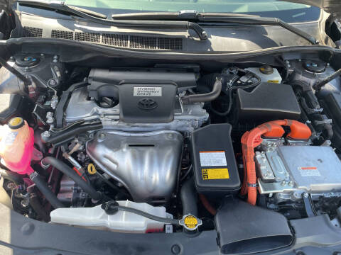 2015 Toyota Camry Hybrid SE