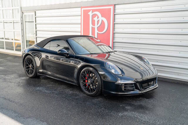 2015 Porsche 911 41