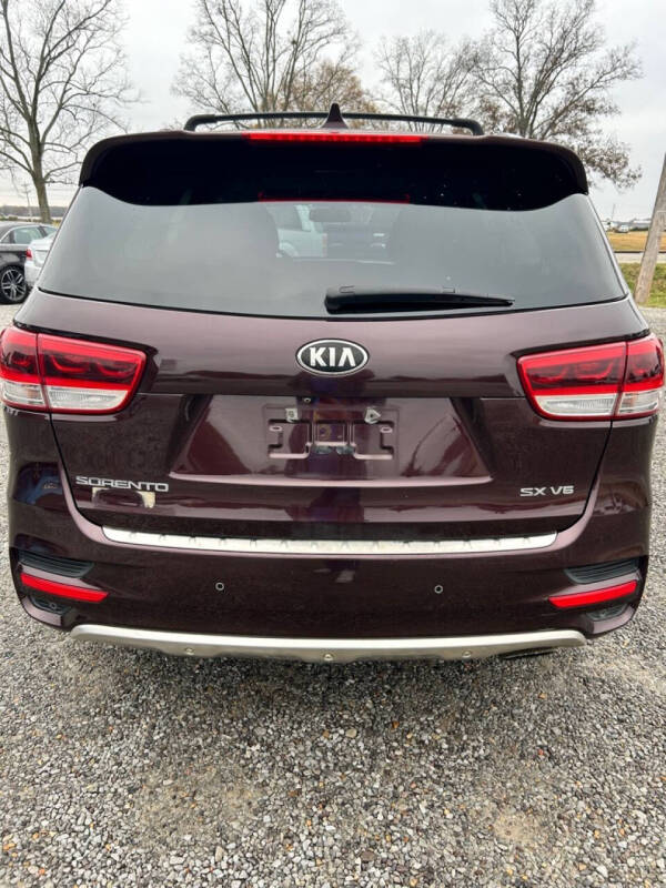 2016 Kia Sorento null photo 4