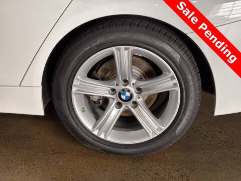 2015 BMW 3 Series 320i