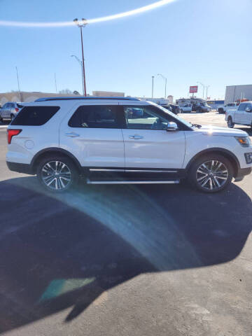 2016 Ford Explorer Platinum