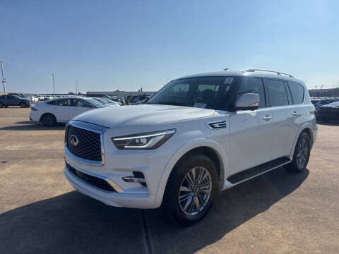 2021 Infiniti QX80 Luxe
