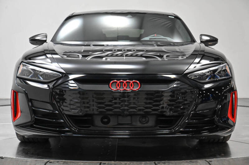 2023 Audi RS e-tron GT quattro