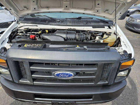 2014 Ford E-Series E-150