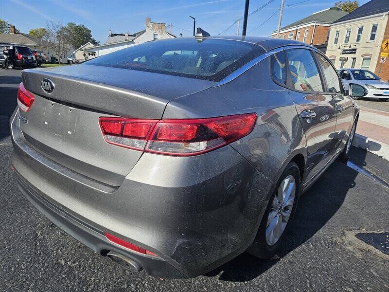2017 Kia Optima LX