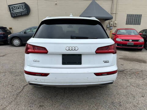 2018 Audi Q5 2.0T quattro Premium Plus