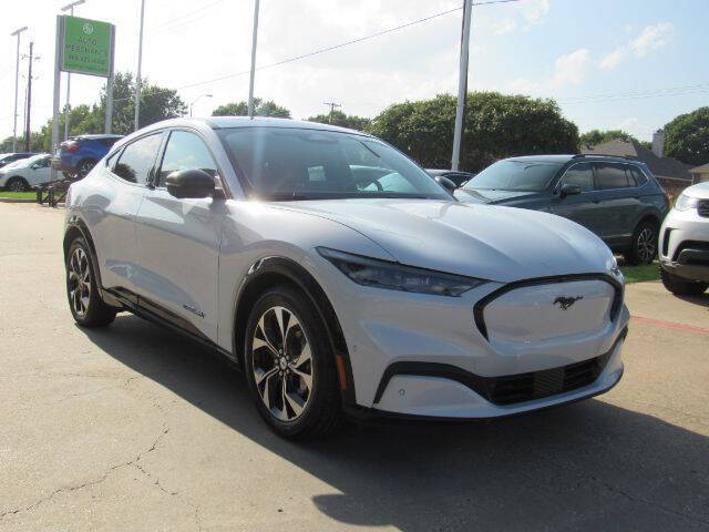 2023 Ford Mustang Mach-E Premium