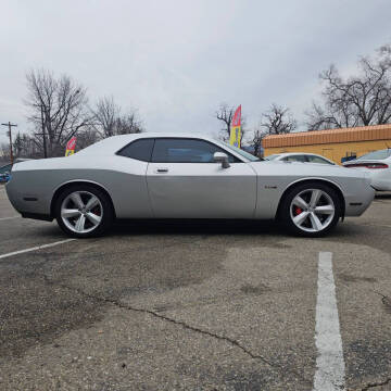 2009 Dodge Challenger SRT8