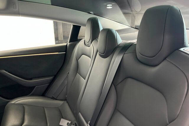 2025 Tesla Model 3 Long Range