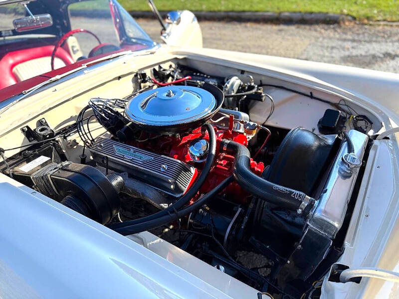 1955 Ford Thunderbird