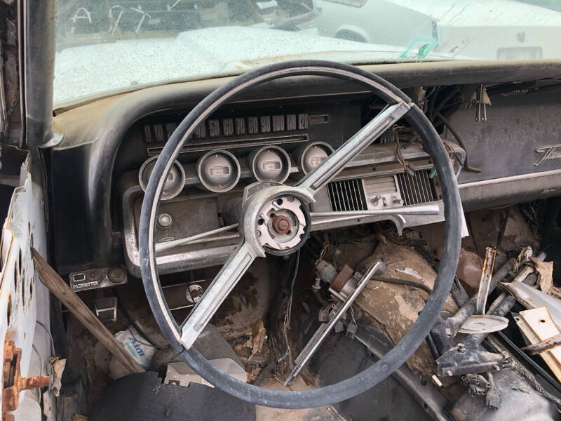 1965 Ford Thunderbird