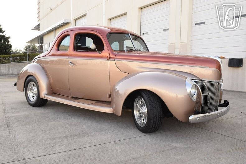 1940 Ford Deluxe