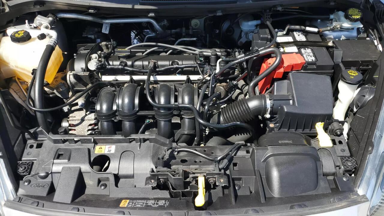 2014 Ford Fiesta SE 4dr Hatchback 8