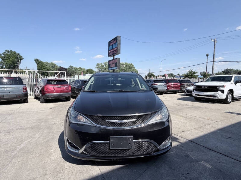 2019 Chrysler Pacifica Touring L