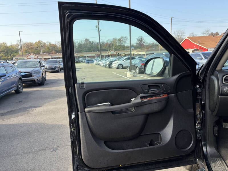 2012 Chevrolet Avalanche LT