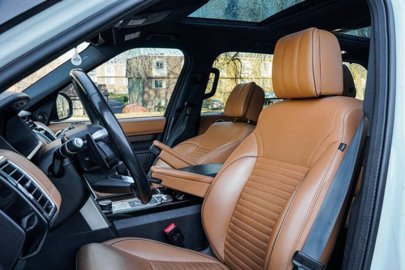 2020 Land Rover Discovery HSE Luxury