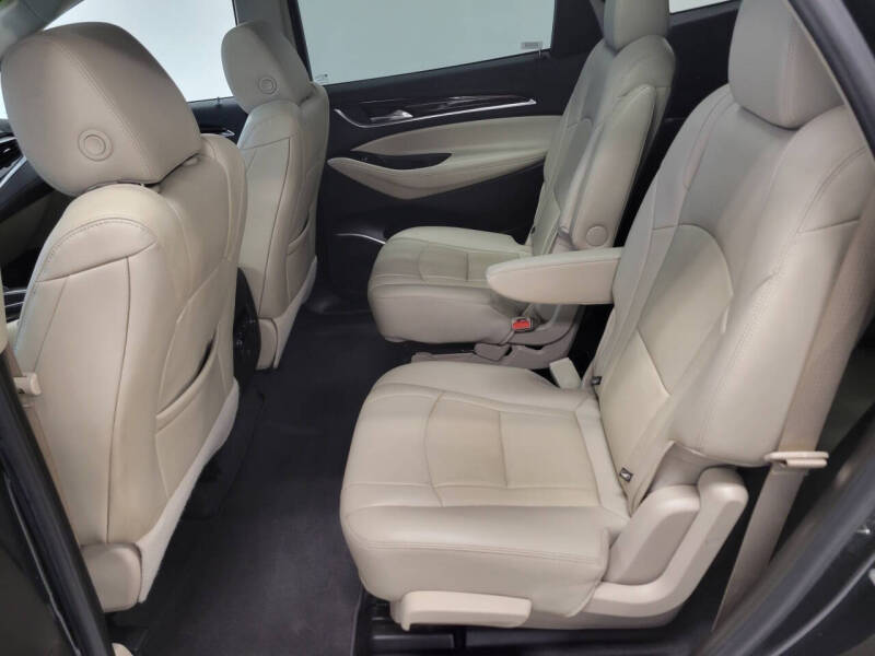 2019 Buick Enclave Essence