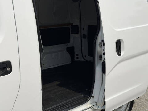 2016 Nissan NV200