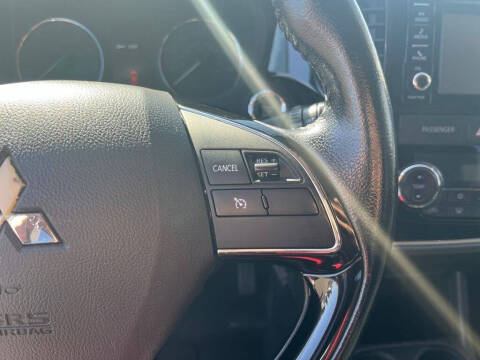 2016 Mitsubishi Outlander SE