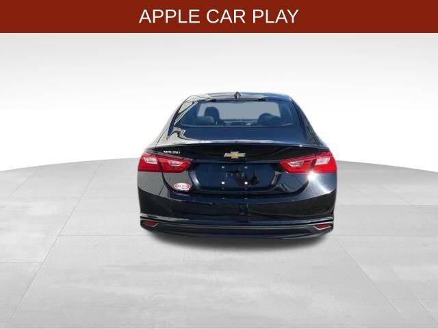 2022 Chevrolet Malibu LS