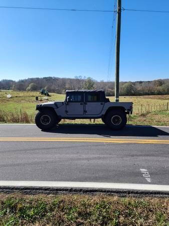 1985 AM General Hummer