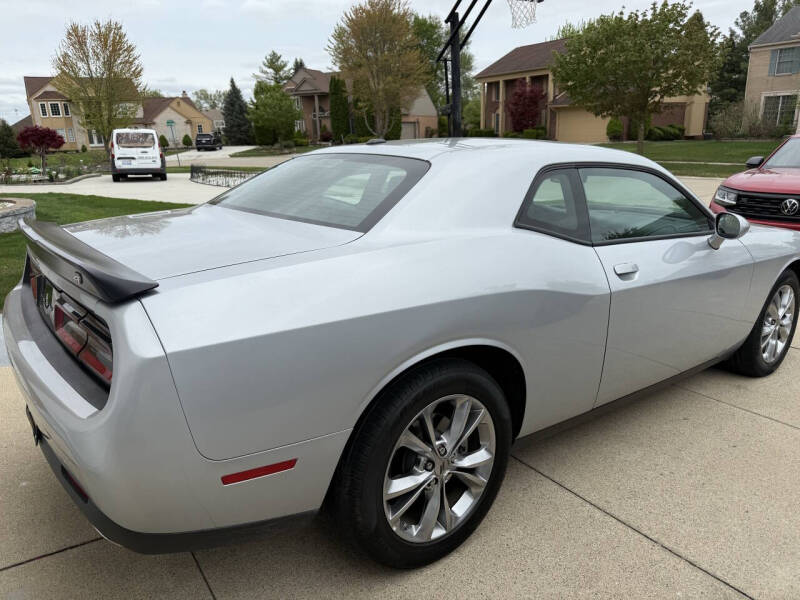 2023 Dodge Challenger SXT