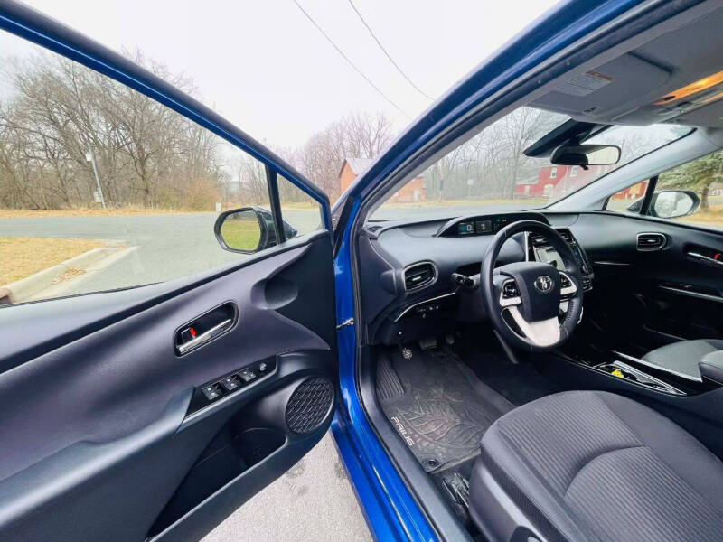 2018 Toyota Prius Three